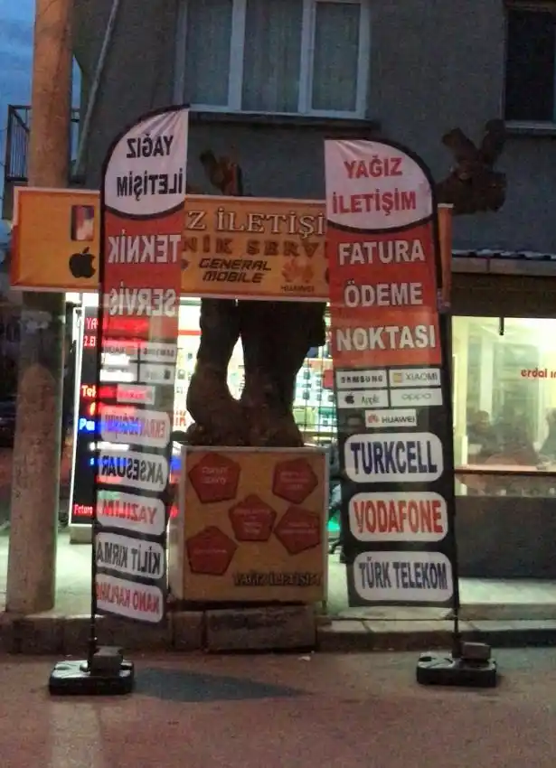 Cep Telefoncu Yelken Bayrağı-25