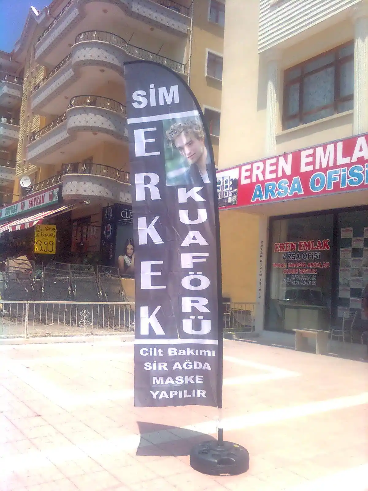 Erkek Kuaförü Yelken Bayrağı-12