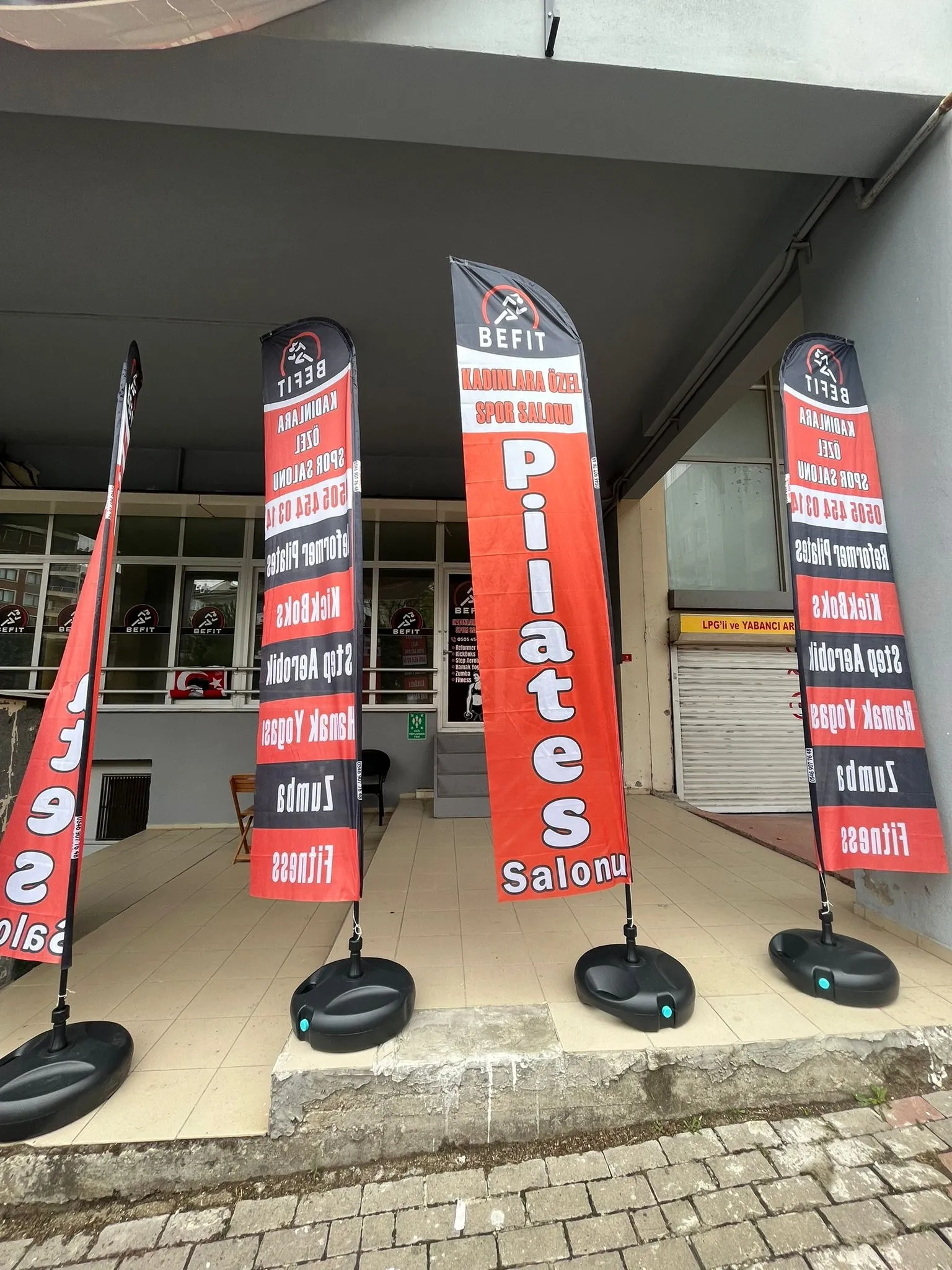 Spor Salonu Yelken Bayrağı-24